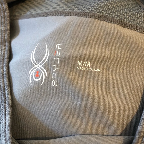 Spyder Gray Activewear Long sleeve Top Size M - Picture 4 of 4